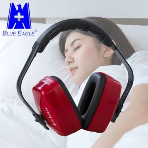 Chụp tai nghe chống ồn Blue Eagle EM92 gọn nhẹ thuận lợi khi di chuyển thiết kế ôm sát vào tai giảm tiếng ồn 24db